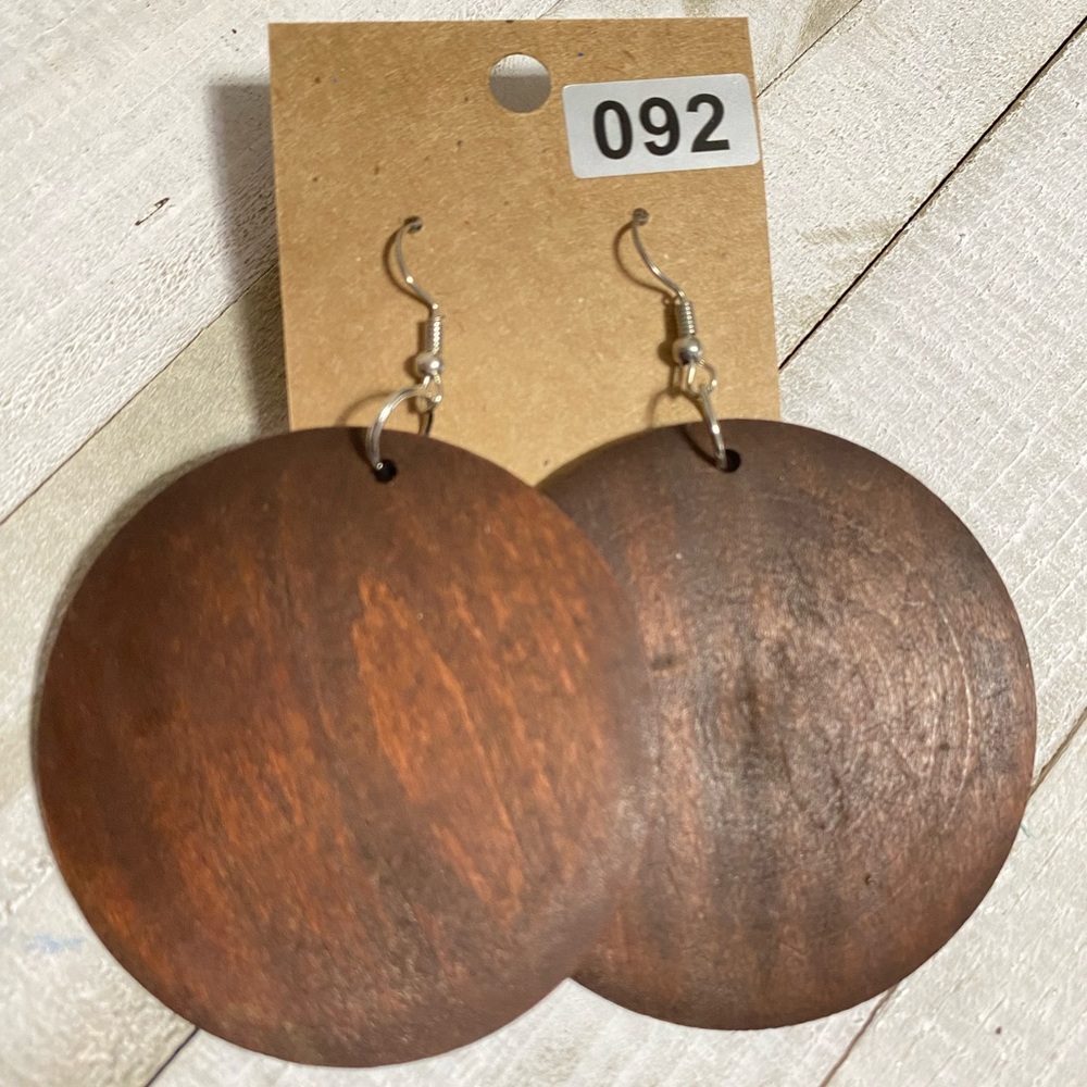 E92 ❤️ Brown Natural Wood Earrings